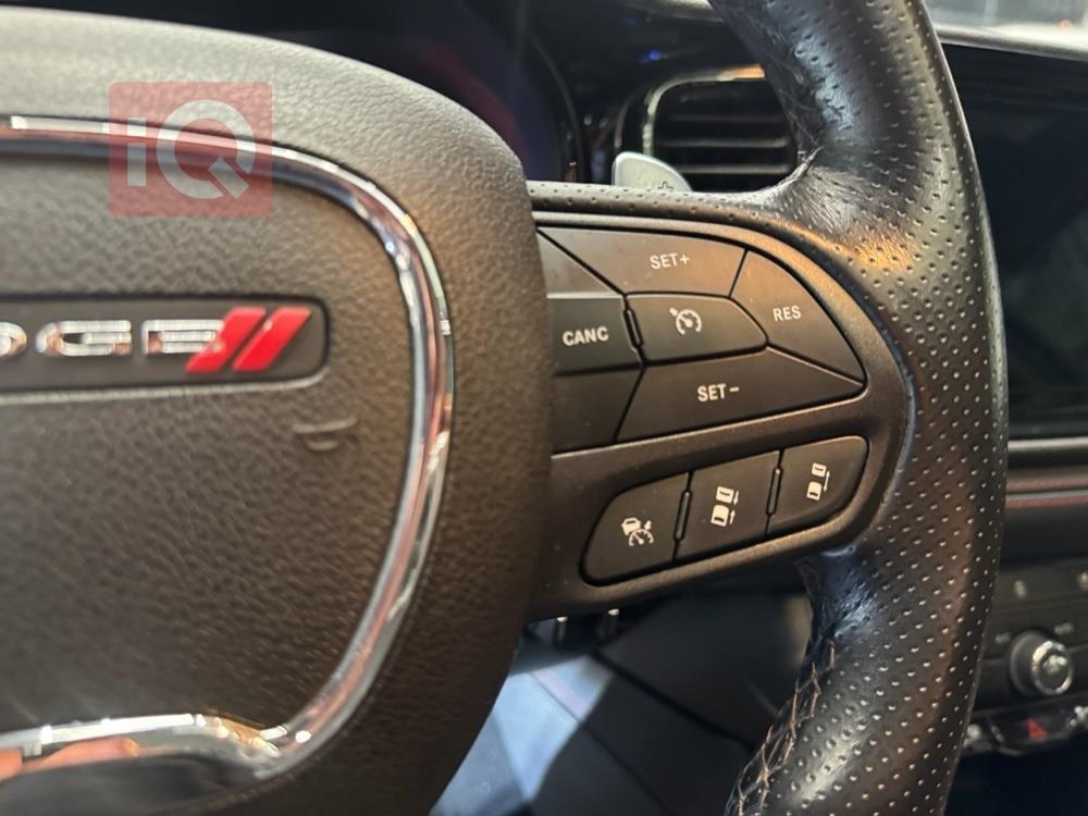 https://cdn.iqcars.io61fbd497-5df9-4be7-8da0-6b2909800f22_12.jpg